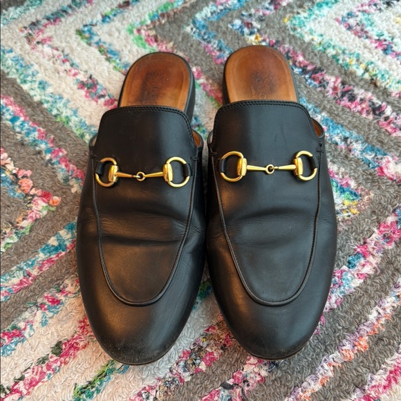 Gucci Shoes - Gucci Princetown Loafers - Black